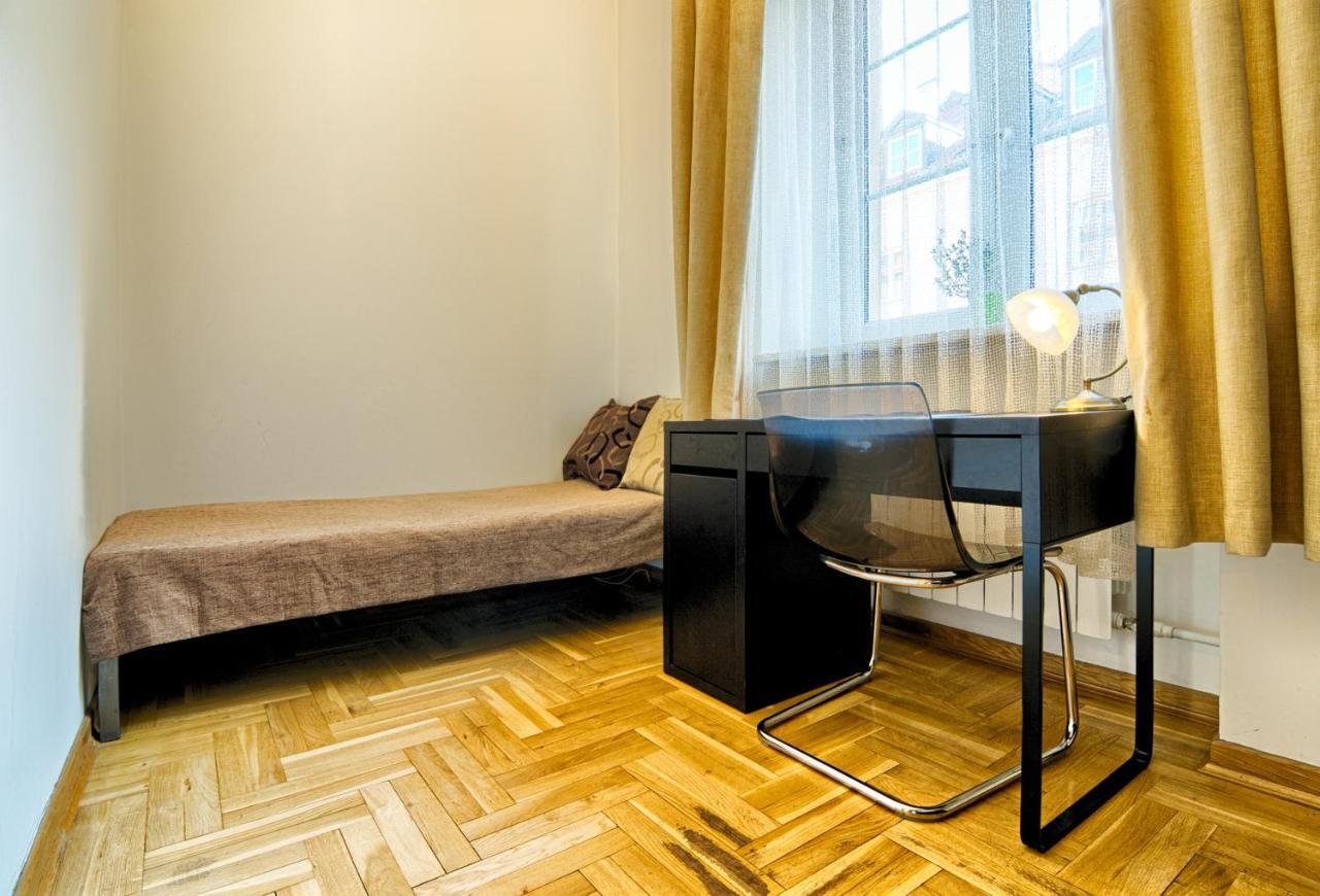 Old Town Kanonia Apartments Варшава Экстерьер фото